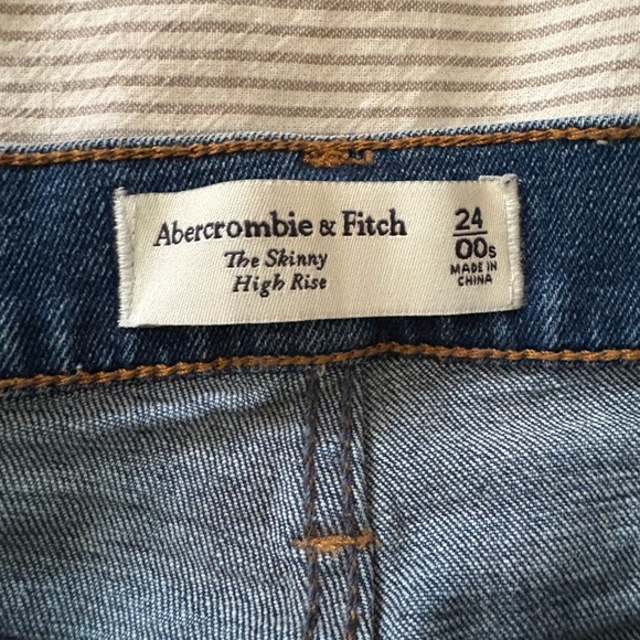 Abercrombie-Skinny jeans - Picture 2 of 3
